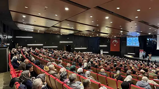 Kayseri'de bin 771 hacı adayına eğitim semineri verildi