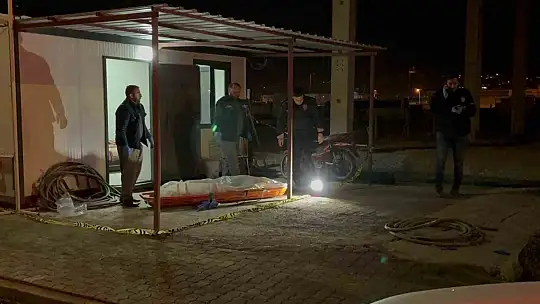 Kayseri'de bir kişi bekçi kulübesinin önünde ölü bulundu