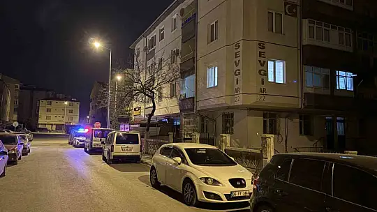 Kayseri'de bir şahıs eniştesinin evini kurşunladı