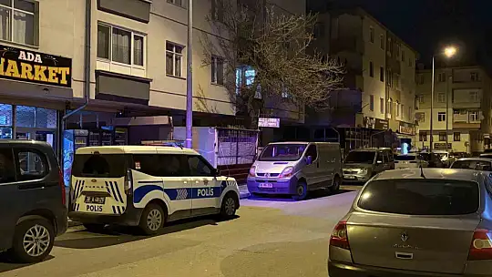 Kayseri'de bir şahıs eniştesinin evini kurşunladı