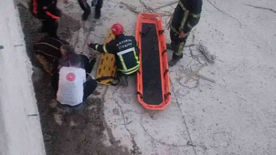 Kayseri'de bisiklet sürerken su kanalına düşen çocuk kurtarıldı