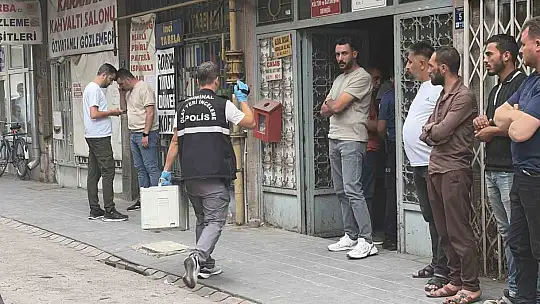 Kayseri'de bunalıma giren genç yaşamına son verdi
