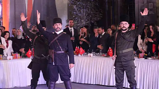 Kayseri'de coşkulu 30 Ağustos resepsiyonu