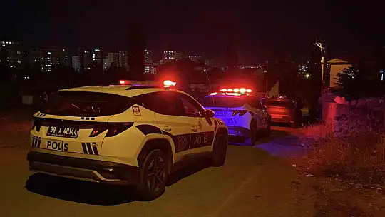 Kayseri'de düğünde taşlı sopalı bıçaklı kavga: 2'si ağır 3 yaralı