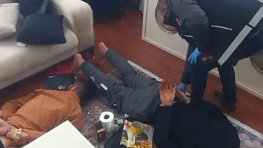 Kayseri'de eş zamanlı uyuşturucu operasyonu: 19 gözaltı