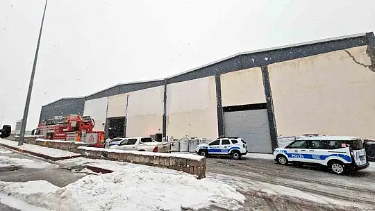Kayseri'de feci iş kazası: Tamir etmek için girdiği plastik kırım kazanında hayatını kaybetti