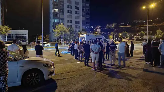 Kayseri'de feci kaza... Yolun karşısına geçen yayaya peş peşe 2 otomobil çarptı: 1 ölü