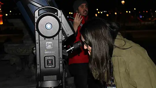 Kayseri'de gençleri uzayla buluşturan TUA Astro Hackathon Yarışması başladı