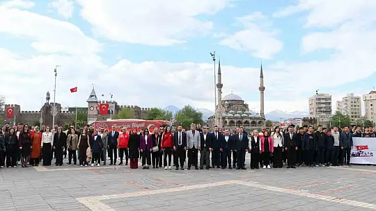 Kayseri'de Gençlik Haftası 107. yıl dönümü kutlamaları başladı