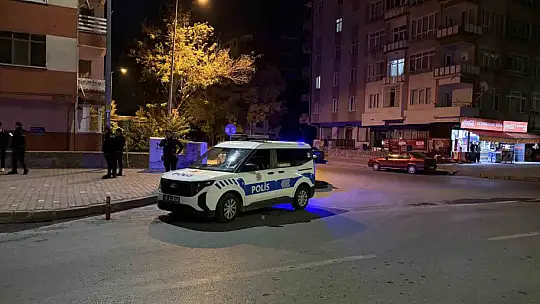 Kayseri'de göğsünden bıçaklanan çocuk ağır yaralandı