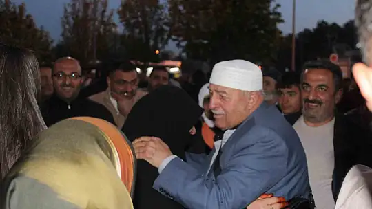 Kayseri'de hac kafilesi kutsal topraklara dualarla uğurlandı