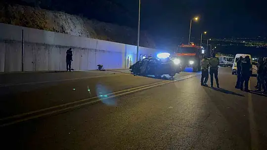 Kayseri'de iki araç kafa kafaya çarpıştı: 1 ölü, 3 yaralı