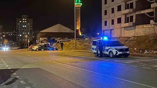 Kayseri'de iki grup arasında bıçaklı kavga: 4 yaralı