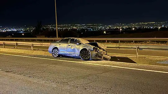Kayseri'de iki otomobilin çarpıştığı kazada 3 yaşındaki bebek yaralandı