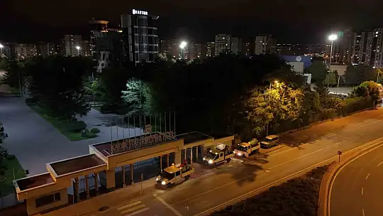 Kayseri'de ilaçlama çalışmaları aralıksız sürüyor