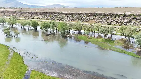 Kayseri'de kano sezonuna su seviyesi engeli