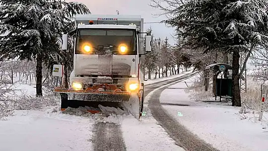 Kayseri'de kapanan 126 yol ulaşıma açıldı