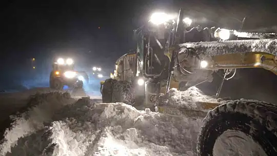 Kayseri'de kapanan 230 mahalle yolu ulaşıma açıldı