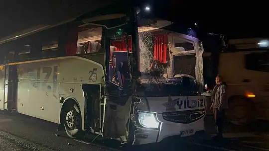 Kayseri'de kaza üstüne kaza: 1'i ağır 7 yaralı