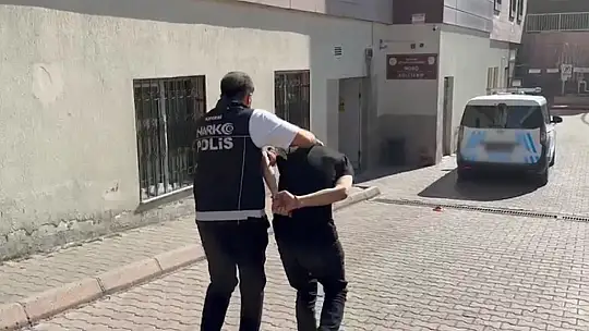 Kayseri'de kesinleşmiş hapis cezasıyla aranan 2 şahıs yakalandı