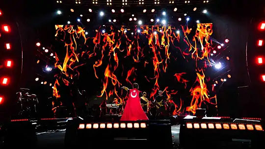 Kayseri'de Kıraç rüzgarı esti