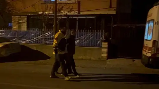 Kayseri'de komşuluk örneği: Ulaşamadığı komşusundan soğuk havada haber bekledi