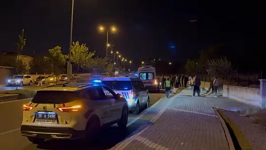 Kayseri'de kontrolden çıkan otomobil duvara çarptı: 1 yaralı