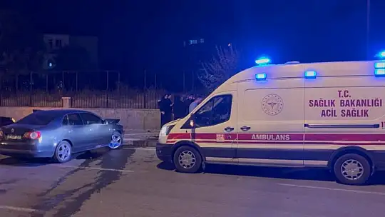 Kayseri'de kontrolden çıkan otomobil duvara çarptı: 1 yaralı