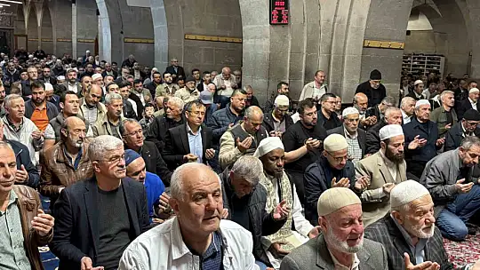 Kayseri'de Kurban Bayramı'nda camiler doldu