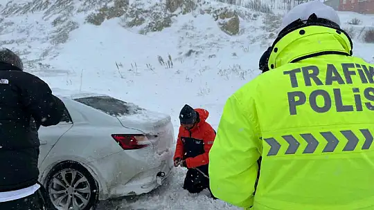 Kayseri'de mahsur kalan 117 kişi kurtarıldı