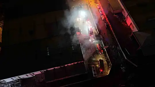 Kayseri'de mobilya fabrikasında yangın