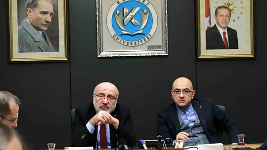 Kayseri'de MYO öğrencileri ve mezunlarına 'mega destek'