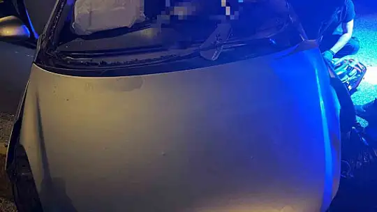 Kayseri'de otomobille hafif ticari araç çarpıştı: 1 ölü, 6 yaralı