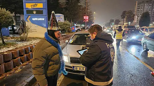 Kayseri'de polis ekipleri denetimleri artırdı