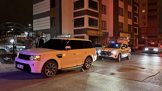 Kayseri'de polis ekiplerinden kaçan 2 alkollü sürücüye 920 bin TL idari para cezası yazıldı