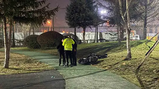 Kayseri'de polisin 'dur' ihtarına uymayarak, kaçan alkollü sürücü alkometreyi üflemek için direndi
