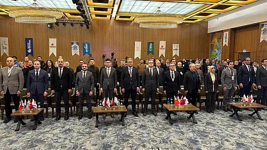 Kayseri'de Summit Erciyes Geleceğe Yatırım Yapanlar Zirvesi düzenlendi