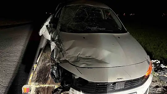 Kayseri'de takla atan otomobilde anne ve oğlu yaralandı