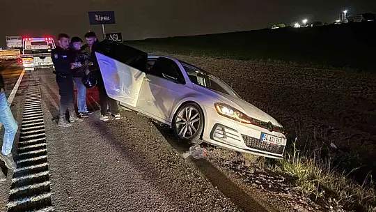 Kayseri'de takla atan otomobilde anne ve oğlu yaralandı