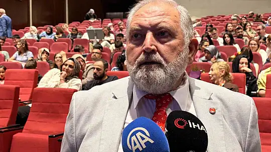 Kayseri'de talasemi hastaları ve aileler konserde moral buldu