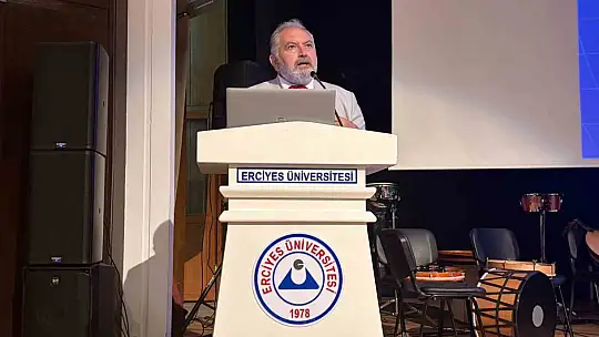 Kayseri'de talasemi hastaları ve aileler konserde moral buldu