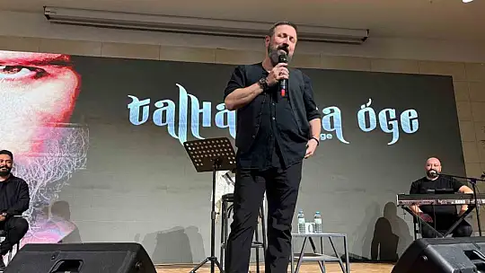 Kayseri'de Talha Bora Öge konserine yoğun ilgi