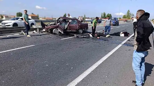 Kayseri'de trafik kazası, 3 kişi yaralandı