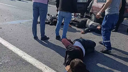 Kayseri'de trafik kazası, 3 kişi yaralandı