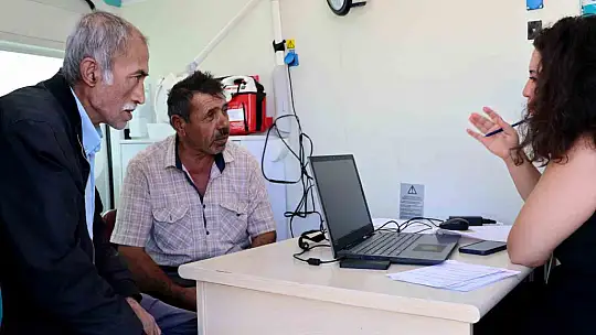 Kayseri'de tütünle mücadelede yeni dönem: 'Mobil Sigara Bırakma Aracı' hizmete başladı