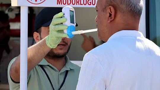 Kayseri'de tütünle mücadelede yeni dönem: 'Mobil Sigara Bırakma Aracı' hizmete başladı