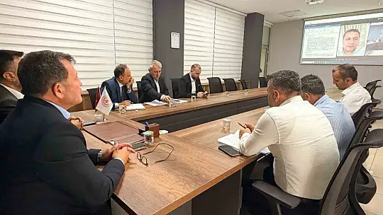 Kayseri'de Yamaç Paraşütü İstişare Toplantısı yapıldı