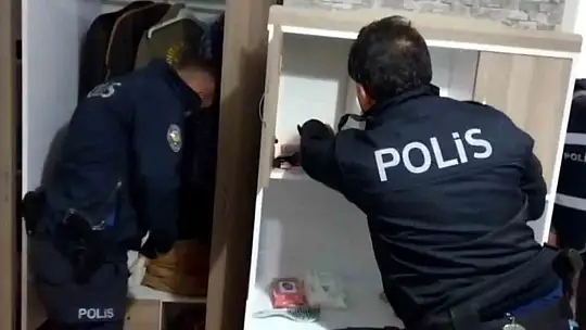Kayseri'de yasadışı bahsin para nakliyecilerine operasyon: 11 gözaltı
