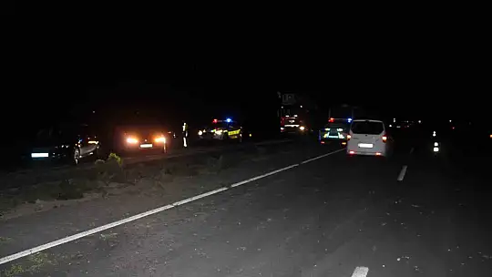 Kayseri'de yolcu otobüsü kaza yaptı: Ölü ve yaralılar var