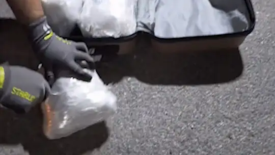Kayseri'de yolcu otobüsü operasyonu: 3 kilo 420 gram uyuşturucuyla yakalanan 2 şüpheli tutuklandı